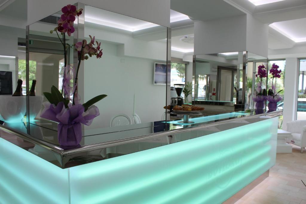 Boutique Hotel Paradiso Bovelacci Milano Marittima Zewnętrze zdjęcie